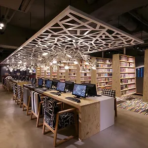 부스 넷카페&캡슐 캡슐호텔